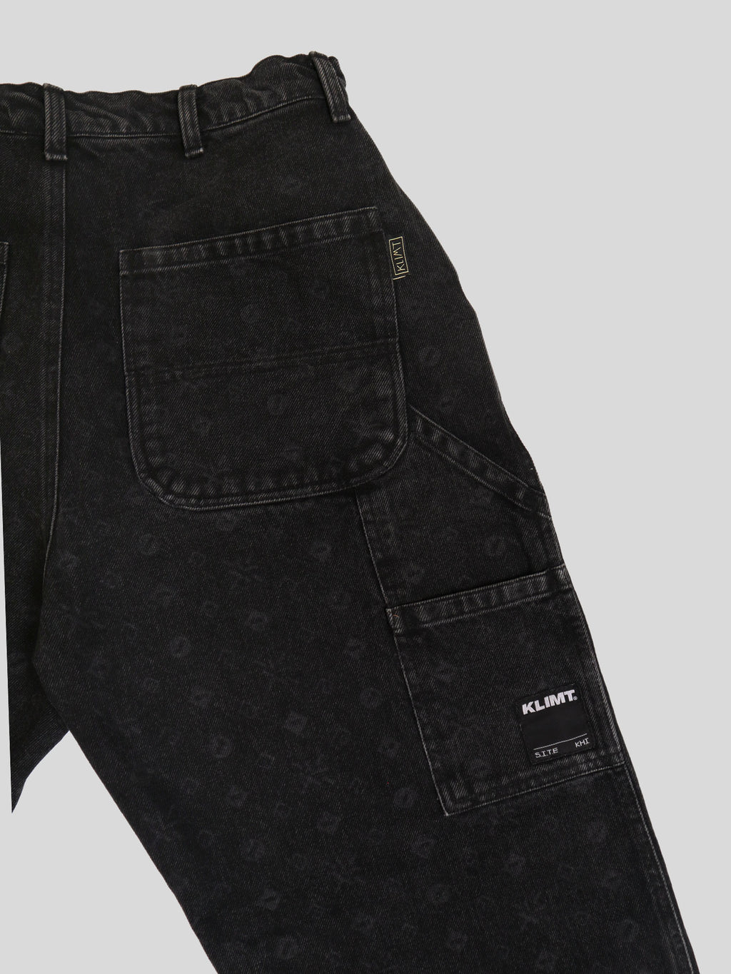 Engraved Denim Jeans