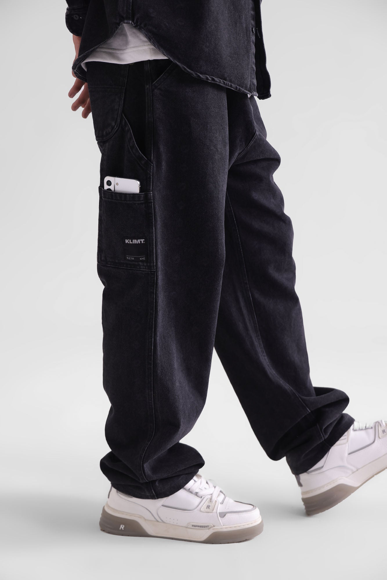 Engraved Denim Jeans