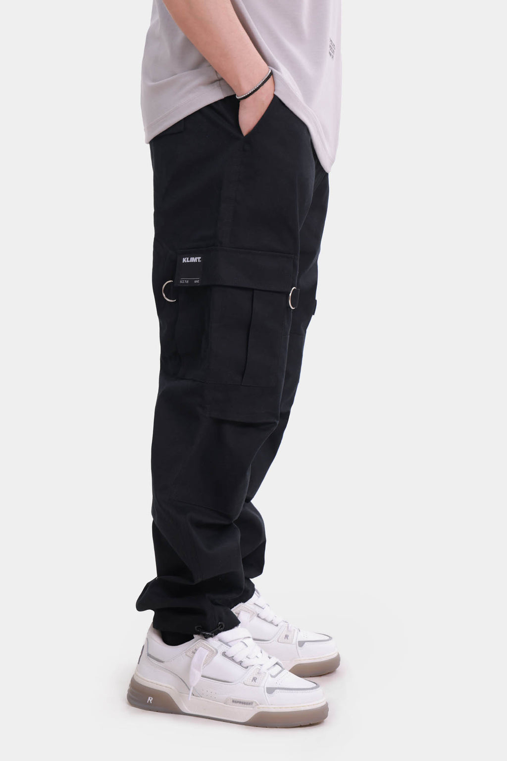 Black Cargos